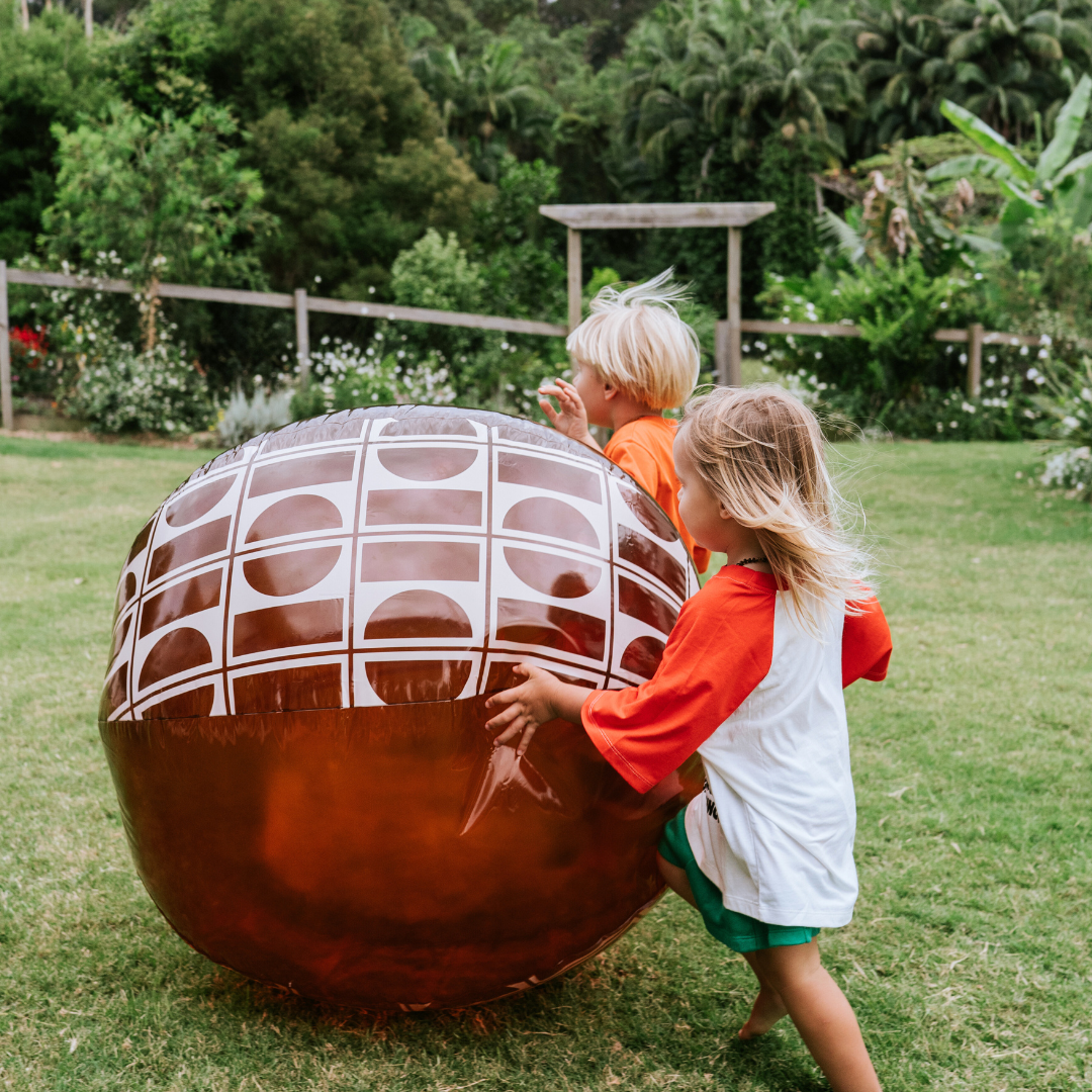 Hourglass Amber Luxe Beach Ball