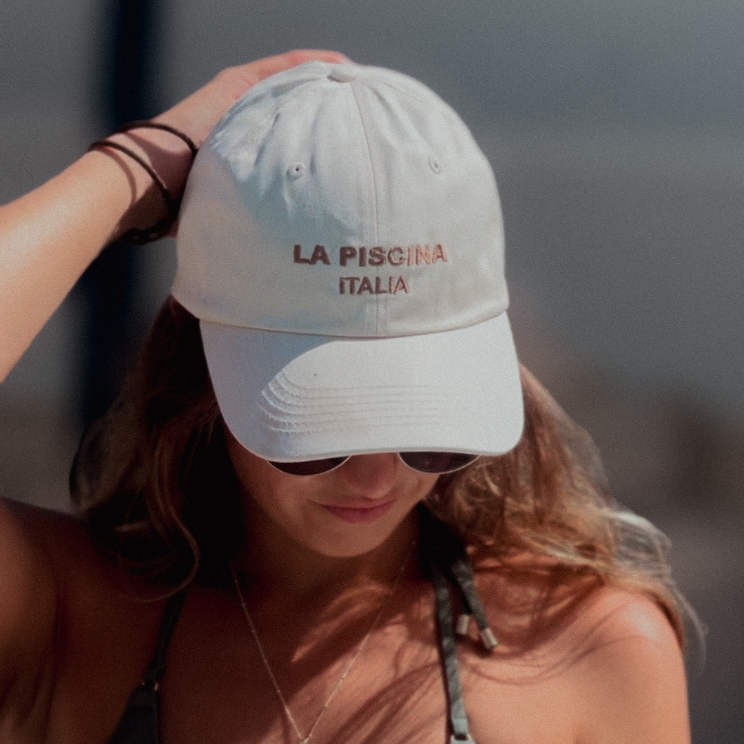 La Piscina Cap Stone