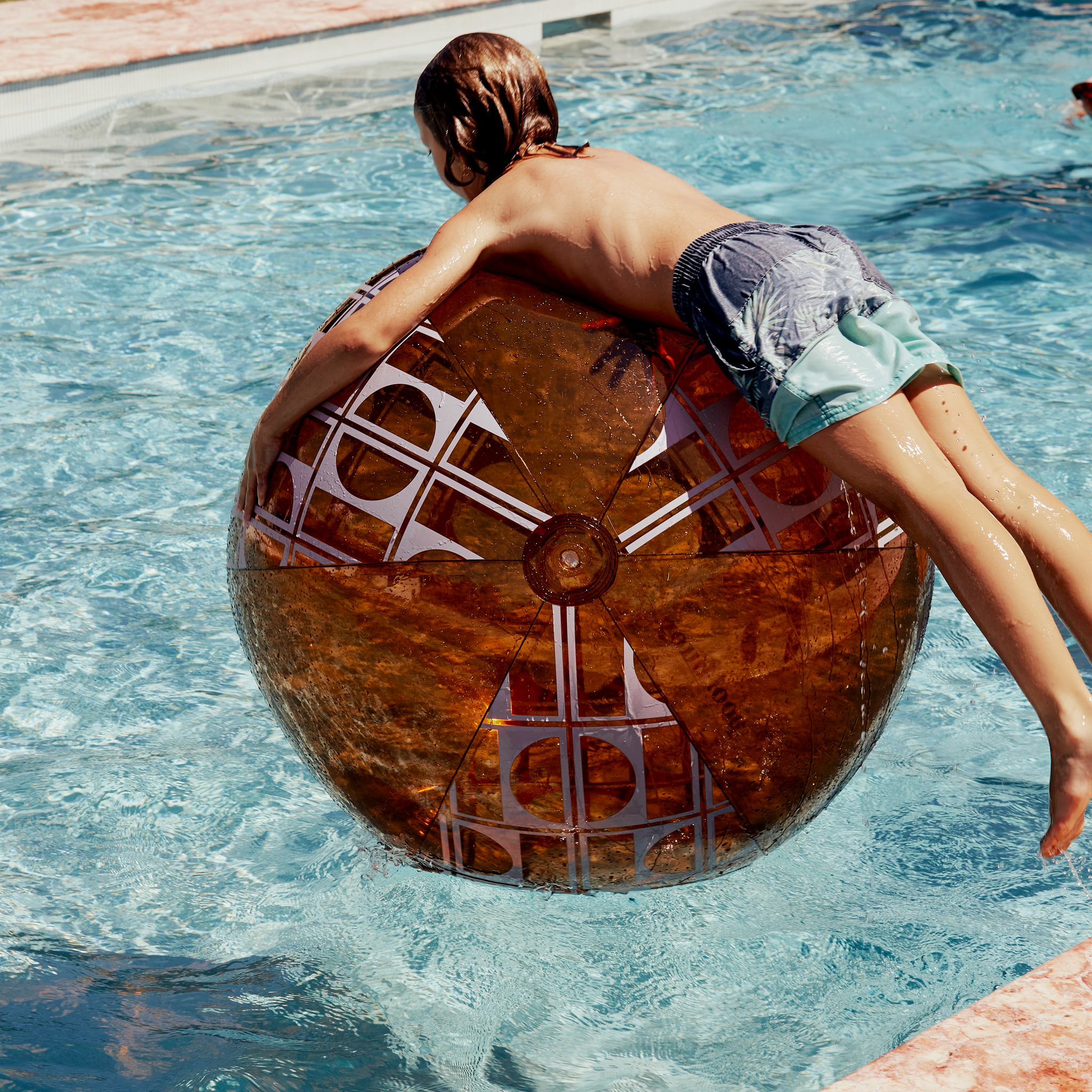 Hourglass Amber Luxe Beach Ball